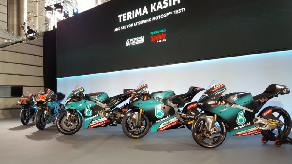 Цвета гоночной программы Petronas SRT представлены в Сепанге Цвета гоночной программы Petronas SRT представлены в Сепанге