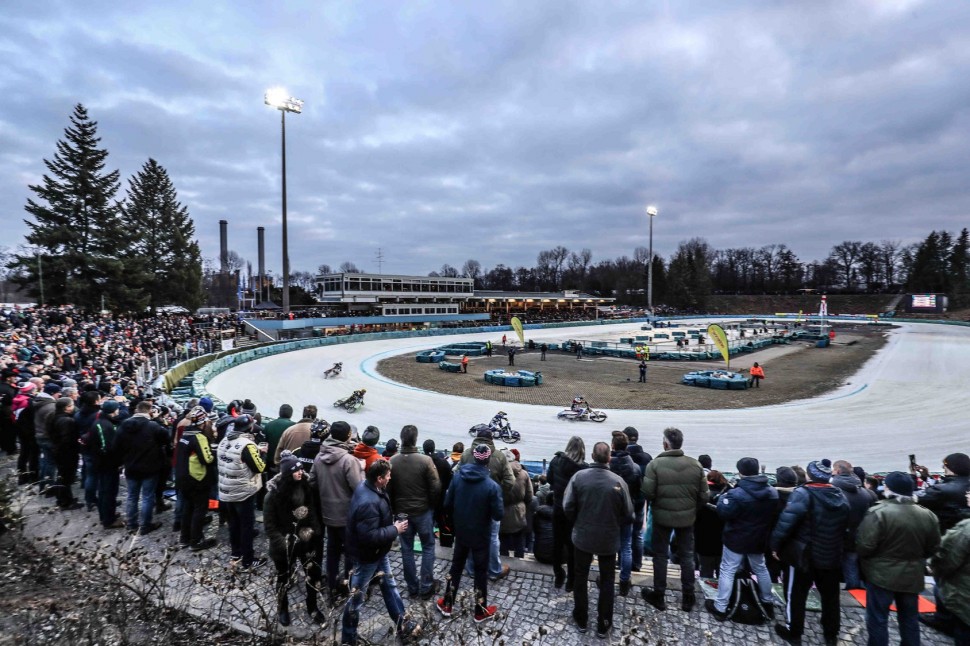Берлин, первый день FIM Ice Speedway Gladiators Берлин, первый день FIM Ice Speedway Gladiators