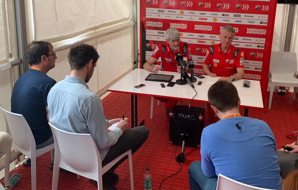 Пресс-конференция Ducati Corse в Аргентине: ничего, кроме досады и разочарования Пресс-конференция Ducati Corse в Аргентине: ничего, кроме досады и разочарования