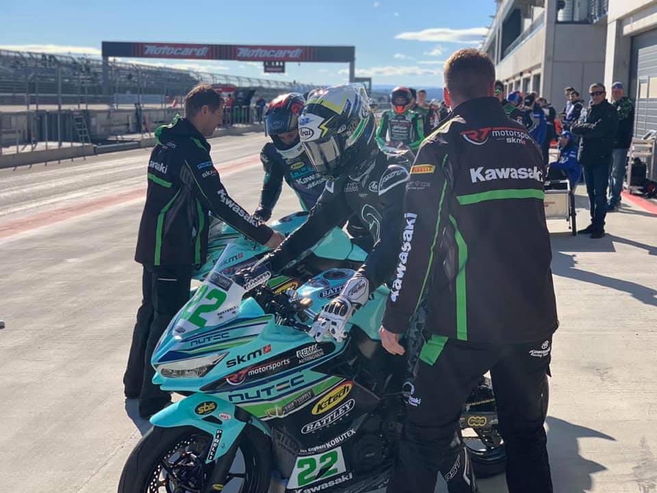 Никита Калинин стартует в завтрашней гонке World Supersport 300 с 16й позиции Никита Калинин стартует в завтрашней гонке World Supersport 300 с 16й позиции