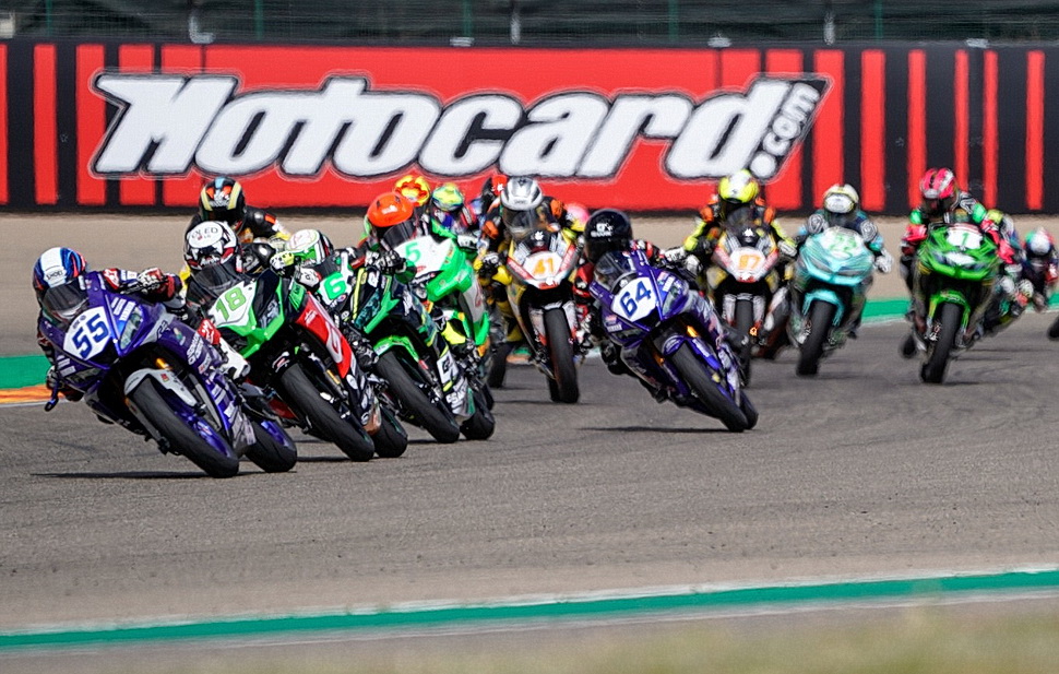 Старт 1го этапа World Supersport 300 Старт 1го этапа World Supersport 300