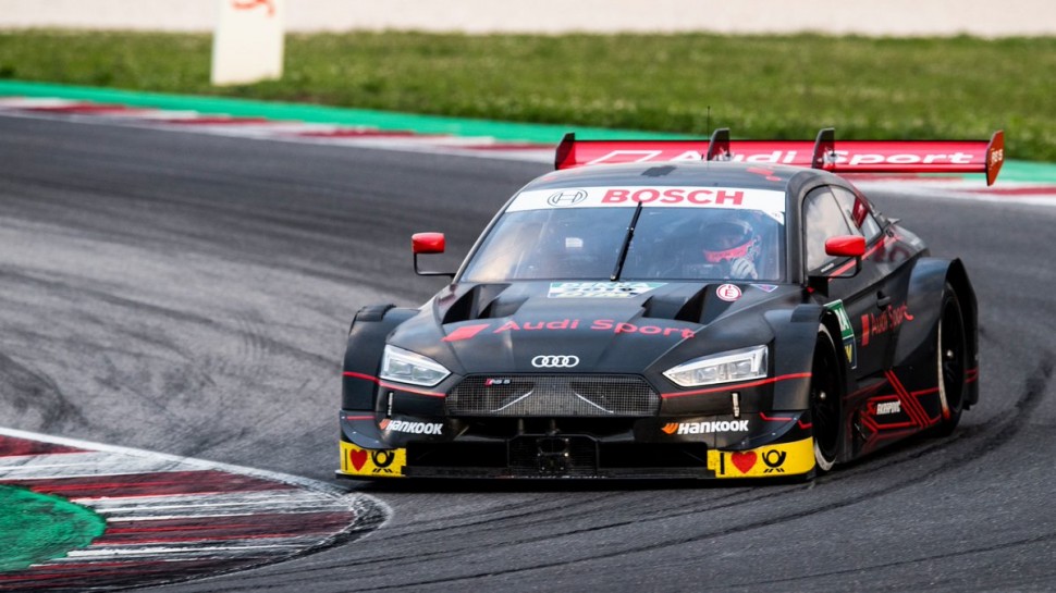 Андреа Довициозо за рулем болида AUDI RS 5 DTM на тестах в Мизано Андреа Довициозо за рулем болида AUDI RS 5 DTM на тестах в Мизано
