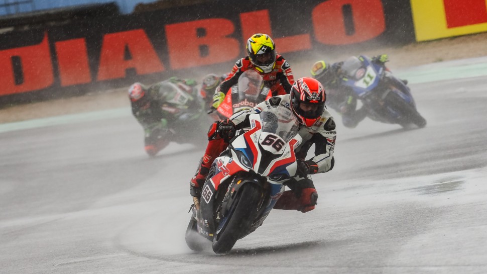 Том Сайкс принес BMW Motorrad Motorsport первый подиум в World Superbike после возвращения завода в чемпионат Том Сайкс принес BMW Motorrad Motorsport первый подиум в World Superbike после возвращения завода в чемпионат