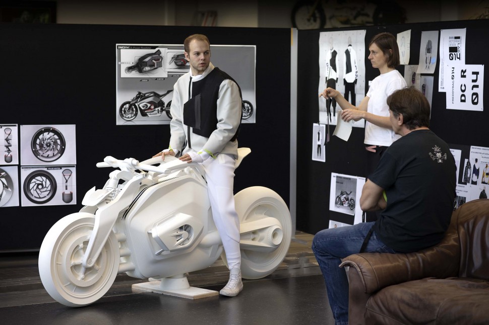 BMW Motorrad Vision DC Roadster concept BMW Motorrad Vision DC Roadster concept