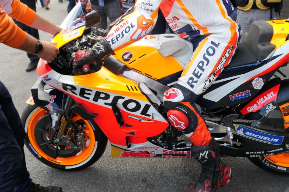 Хорхе Лоренцо выходит на FP1 DutchGP на обновленном мотоцикле Хорхе Лоренцо выходит на FP1 DutchGP на обновленном мотоцикле