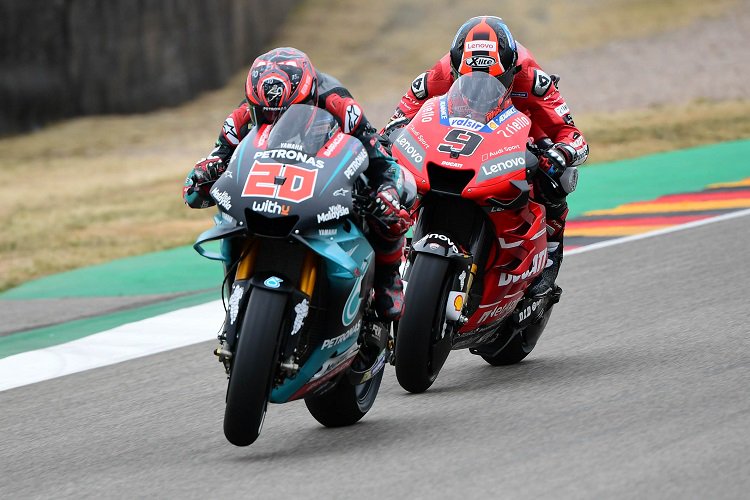 Фабио Куартараро завершил FP3 в мед.центре Sachsenring Фабио Куартараро завершил FP3 в мед.центре Sachsenring