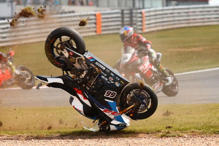 Том Сайкс мог стать 2-м после Рэя в Superpole Race, если бы не... Том Сайкс мог стать 2-м после Рэя в Superpole Race, если бы не...
