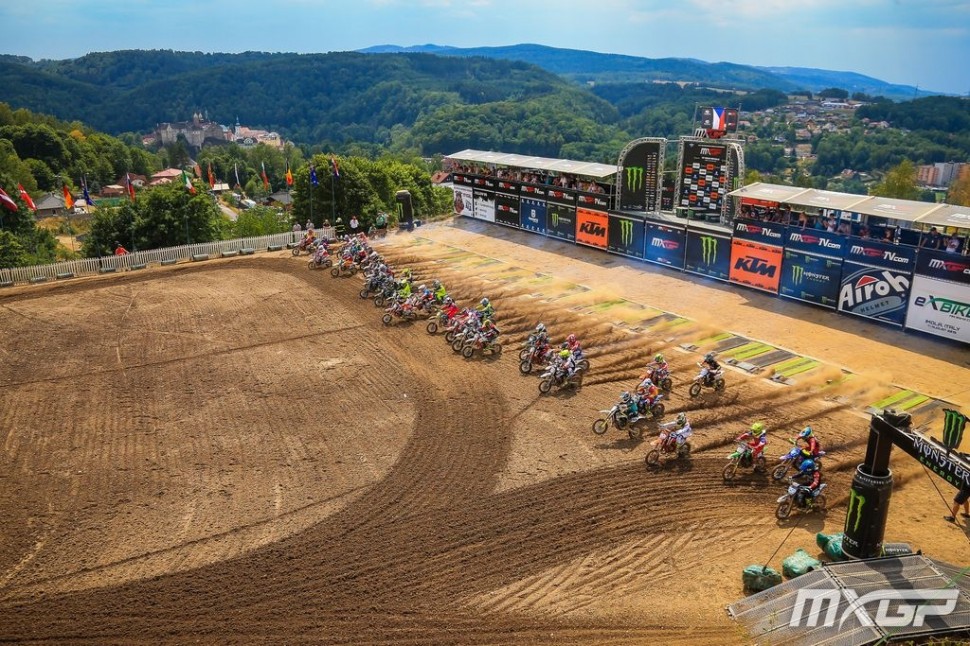 39 юных райдеров на старте ЧЕ EMX65 39 юных райдеров на старте ЧЕ EMX65