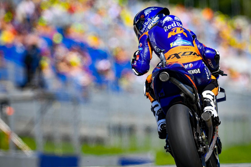 Мигель Оливера - главный кандидат на замену Зарко в KTM Factory Racing Мигель Оливера - главный кандидат на замену Зарко в KTM Factory Racing