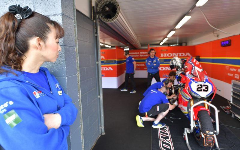 Когда был представлен проект Moriwaki Althea Honda Team в WorldSBK, все спрашивали: кто эта девушка?! Когда был представлен проект Moriwaki Althea Honda Team в WorldSBK, все спрашивали: кто эта девушка?!