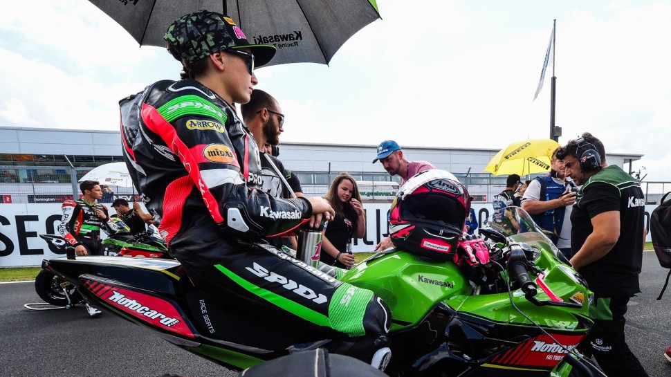 Королева World Supersport 300 Аня Карраско Королева World Supersport 300 Аня Карраско