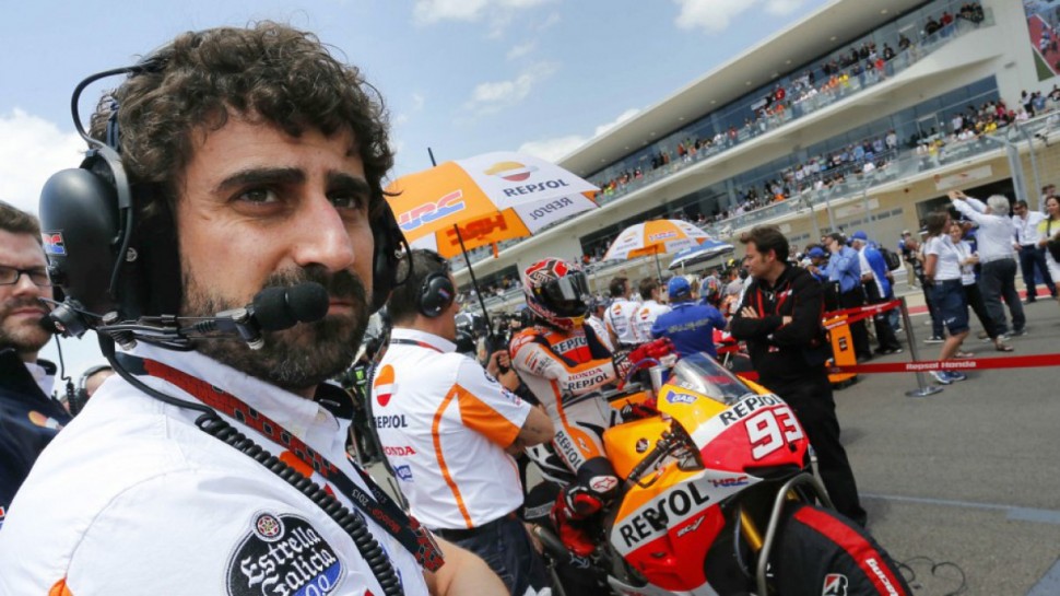 Санти Эрнандес, гоночный инженер Марка Маркес в Repsol Honda Санти Эрнандес, гоночный инженер Марка Маркес в Repsol Honda