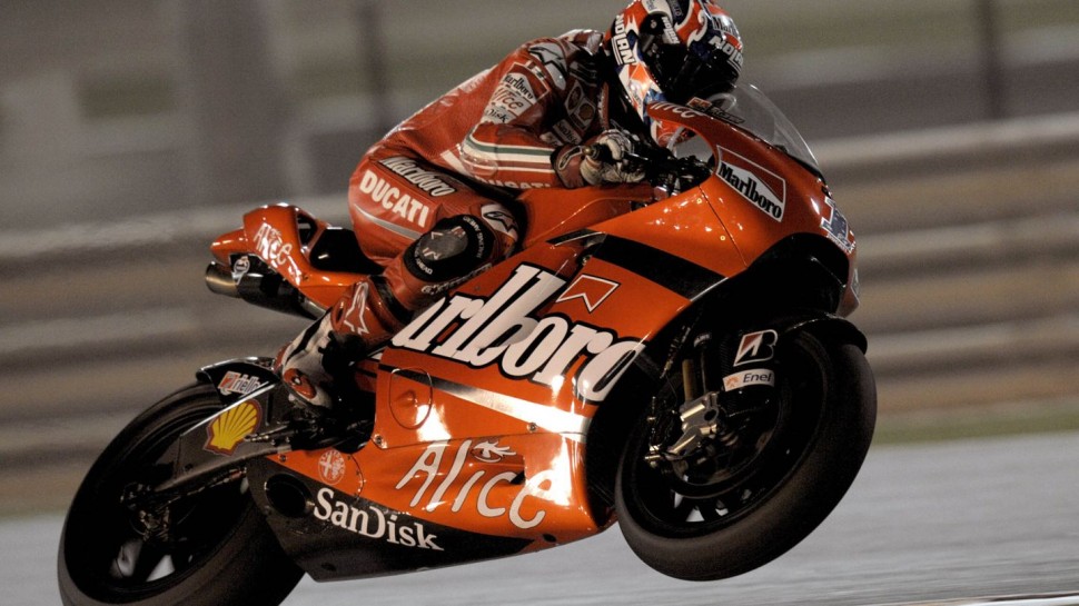 Первая гонка Кейси Стоунера с Ducati Corse в 2007 год: Гран-При Катара - победа! Первая гонка Кейси Стоунера с Ducati Corse в 2007 год: Гран-При Катара - победа!