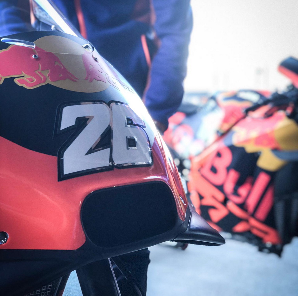 Дани Педроса тестирует сегодня новый KTM RC16 (2020) вместе с Полом Эспаргаро и Брадом Биндером Дани Педроса тестирует сегодня новый KTM RC16 (2020) вместе с Полом Эспаргаро и Брадом Биндером