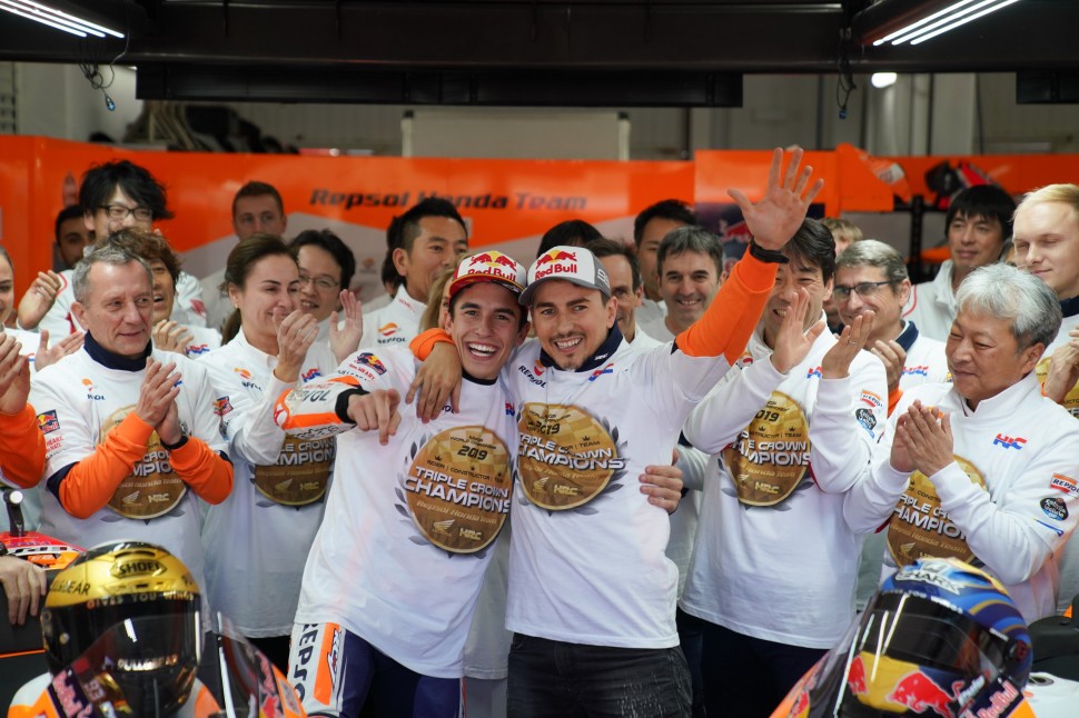 Влияние испанского лобби в виде Repsol стало слишком сильным - и Honda хочет от этого избавиться Влияние испанского лобби в виде Repsol стало слишком сильным - и Honda хочет от этого избавиться