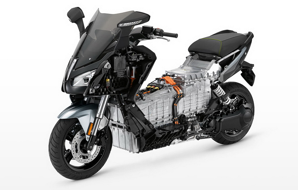 Серийный электроскутер BMW C Evolution Серийный электроскутер BMW C Evolution