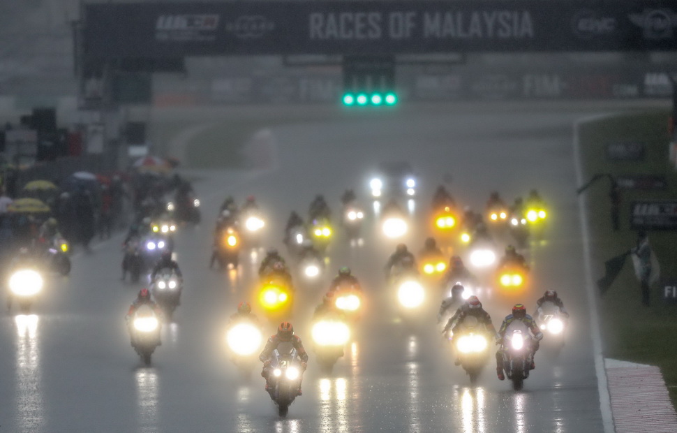 Рестарт Sepang 8 Hours Рестарт Sepang 8 Hours
