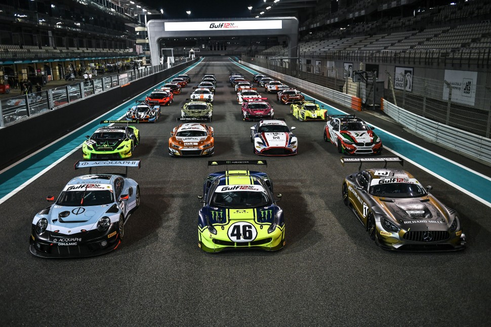 На старт Gulf 12 Hours 2019 года вышел 31 экипаж На старт Gulf 12 Hours 2019 года вышел 31 экипаж