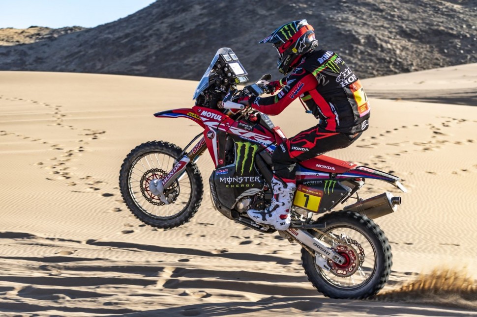 Кевин Беньявидес, Monster Energy Honda - в тройке лидеров после супермарафона Кевин Беньявидес, Monster Energy Honda - в тройке лидеров после супермарафона