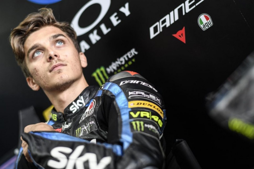 Лука Марини намерен сосредоточиться на битве за титул в Moto2, а не на виртуальных планах Лука Марини намерен сосредоточиться на битве за титул в Moto2, а не на виртуальных планах