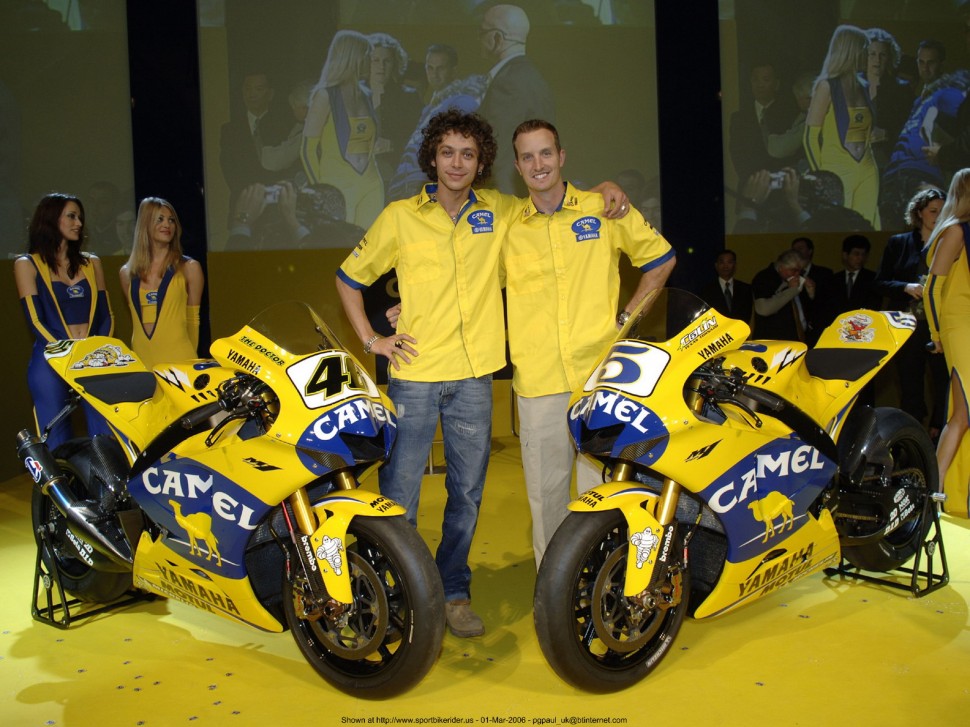 Лучший дуэт на свете: Росси и Эдвардс, Camel Yamaha 2006 года Лучший дуэт на свете: Росси и Эдвардс, Camel Yamaha 2006 года