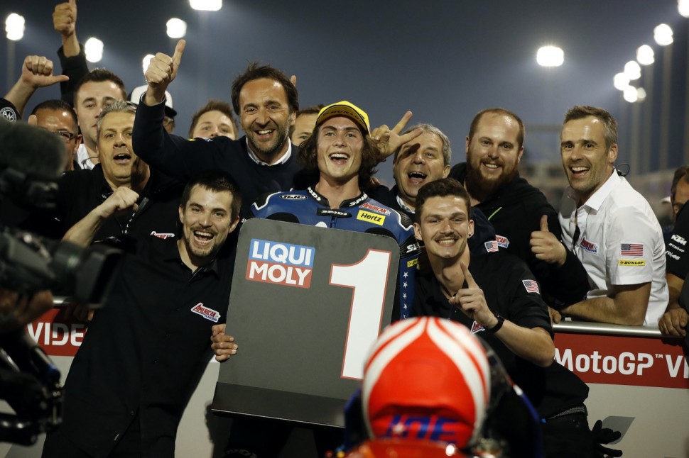 Пилот American Racing Team Джо Робертс стартует в Катаре с поул-позиции Пилот American Racing Team Джо Робертс стартует в Катаре с поул-позиции