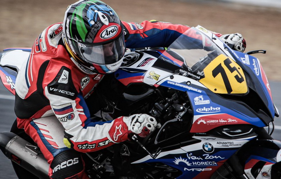 Владимир Леонов на борту BMW S 1000 RR команды alpha Racing Van Zon BMW Владимир Леонов на борту BMW S 1000 RR команды alpha Racing Van Zon BMW