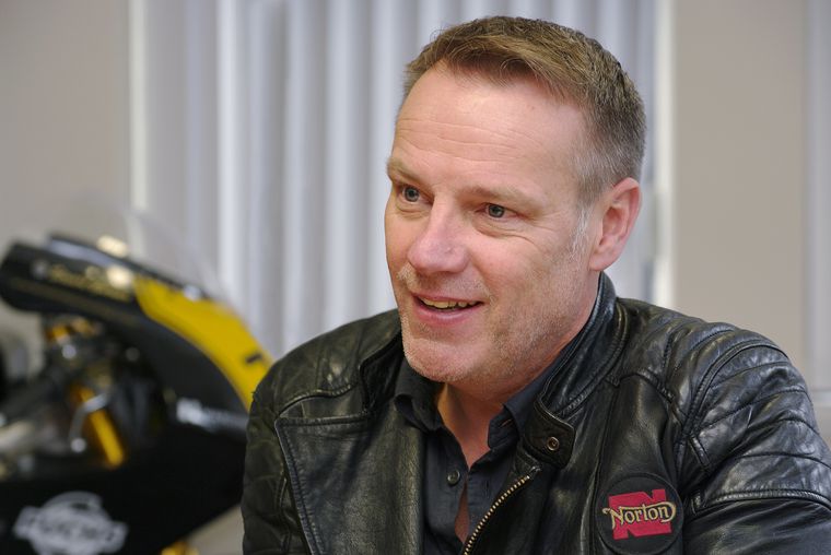 Босс Norton Motorcycles UK Ltd Стюарт Гарнер обещал все решить к январю 2020 года Босс Norton Motorcycles UK Ltd Стюарт Гарнер обещал все решить к январю 2020 года