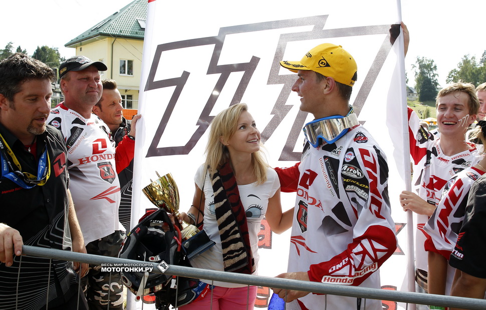 Победа в Гран-При Германии - первая победа Евгения Бобрышева в MXGP/MX1 Победа в Гран-При Германии - первая победа Евгения Бобрышева в MXGP/MX1