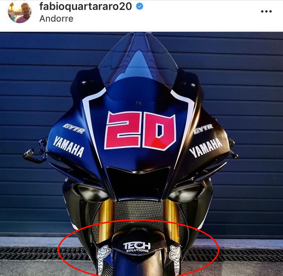 Yamaha YZF-R1 от TechSolutions с новенькими Michelin Power Slick 2 или это не они? Yamaha YZF-R1 от TechSolutions с новенькими Michelin Power Slick 2 или это не они?