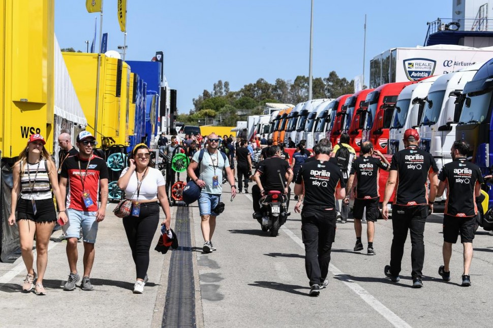 Паддок Гран-При Испании, Circuito de Jerez Паддок Гран-При Испании, Circuito de Jerez