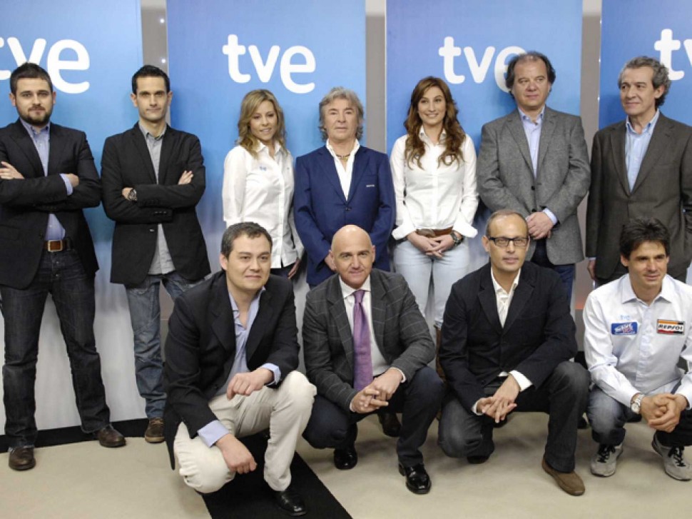 Вот такая звездная команда была у RTVE в 2015 году: Анхел Нието и Алекс Кривье в качестве экспертов-комментаторов Вот такая звездная команда была у RTVE в 2015 году: Анхел Нието и Алекс Кривье в качестве экспертов-комментаторов