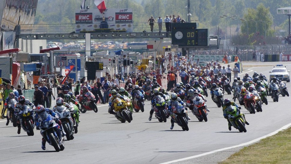 Старт 24 Heures Motos 2006 года Старт 24 Heures Motos 2006 года