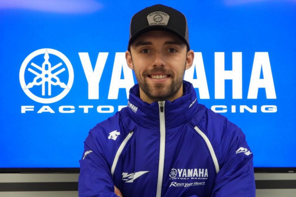 Фотография из официального анонса Yamaha Factory Racing о подписании контракта с Фольгером на роль тест-пилота YZR-M1 Фотография из официального анонса Yamaha Factory Racing о подписании контракта с Фольгером на роль тест-пилота YZR-M1