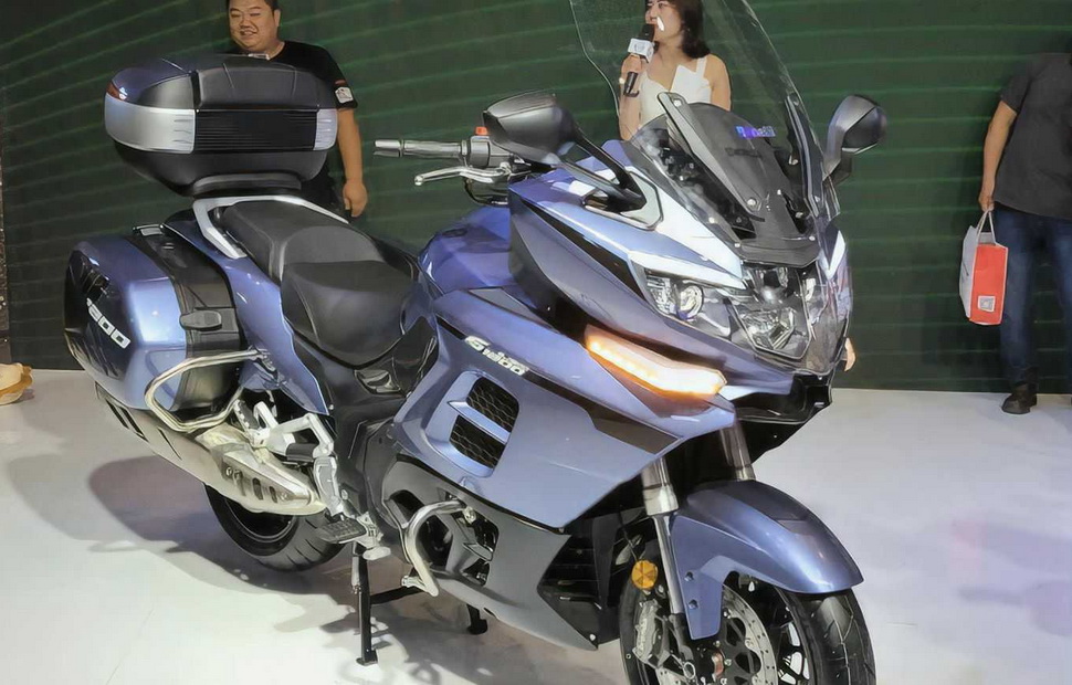 Benelli BJ1200 GT Benelli BJ1200 GT