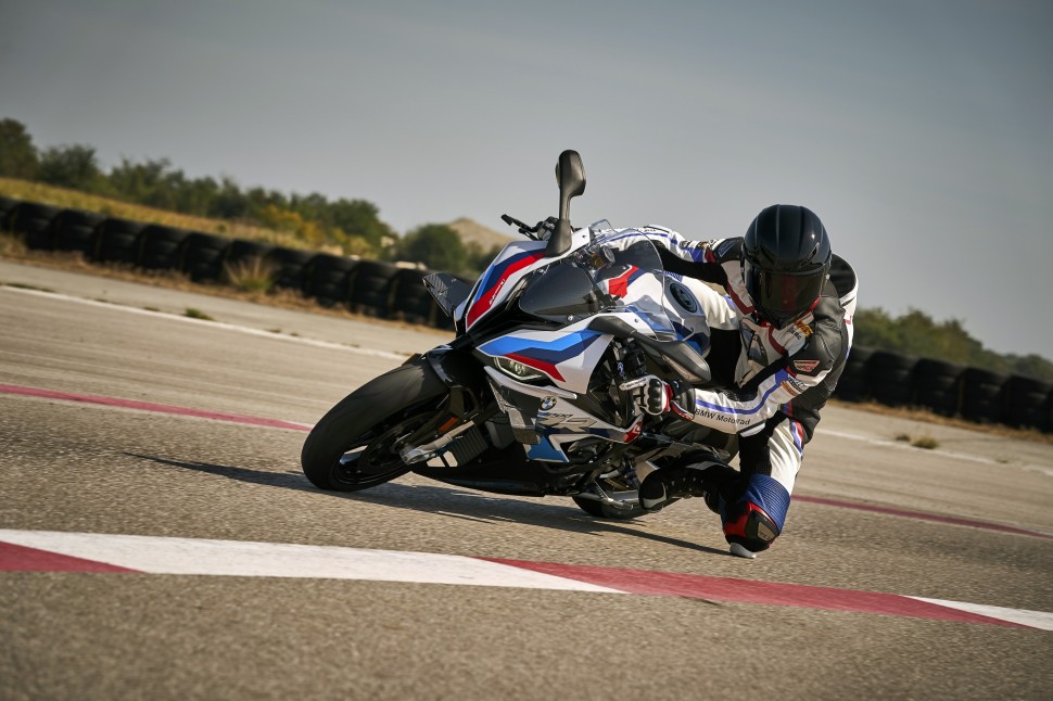 BMW M1000RR (2021) BMW M1000RR (2021)