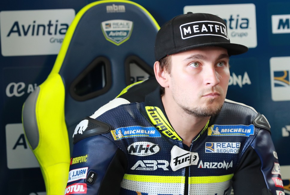 Карела Абрахама выгнали из Avintia без объяснения причин Карела Абрахама выгнали из Avintia без объяснения причин