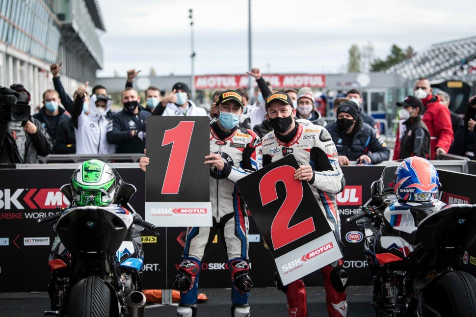 Пилоты BMW Motorrad WorldSBK team впервые в истории оказались 1-2 на квалификации Пилоты BMW Motorrad WorldSBK team впервые в истории оказались 1-2 на квалификации