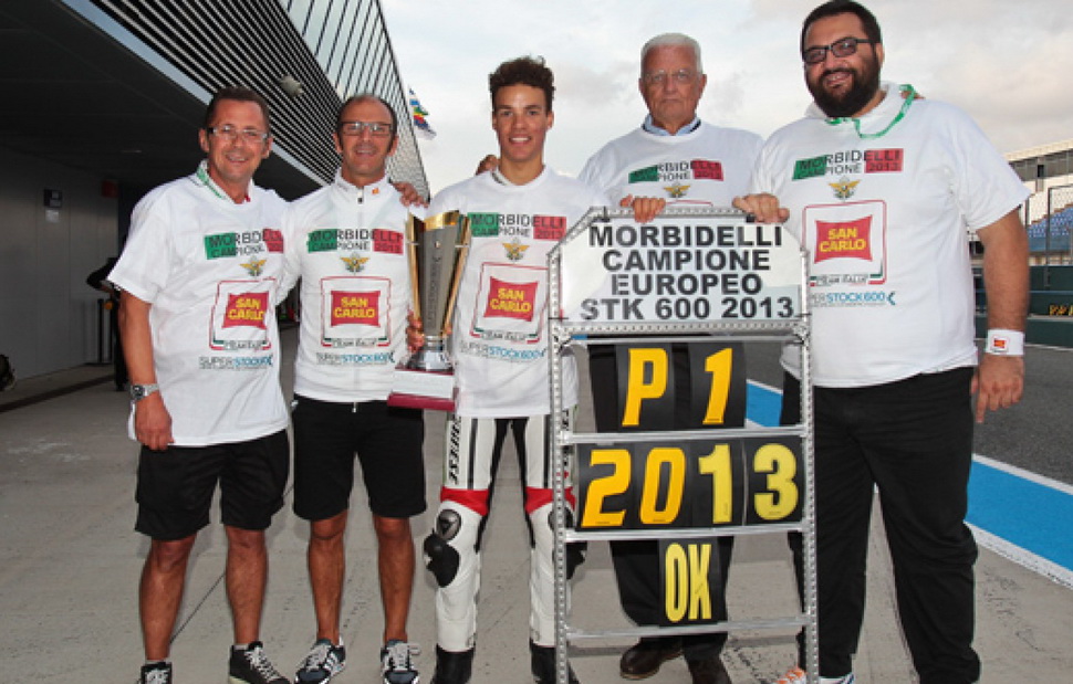 Франко Морбиделли, чемпион FIM Superstock-600 2013 года - Портимао Франко Морбиделли, чемпион FIM Superstock-600 2013 года - Портимао