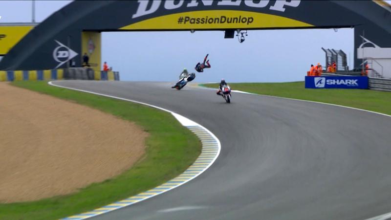 Хайсайд Луки Марини в 5-м повороте Le Mans Bugatti Curcuit Хайсайд Луки Марини в 5-м повороте Le Mans Bugatti Curcuit