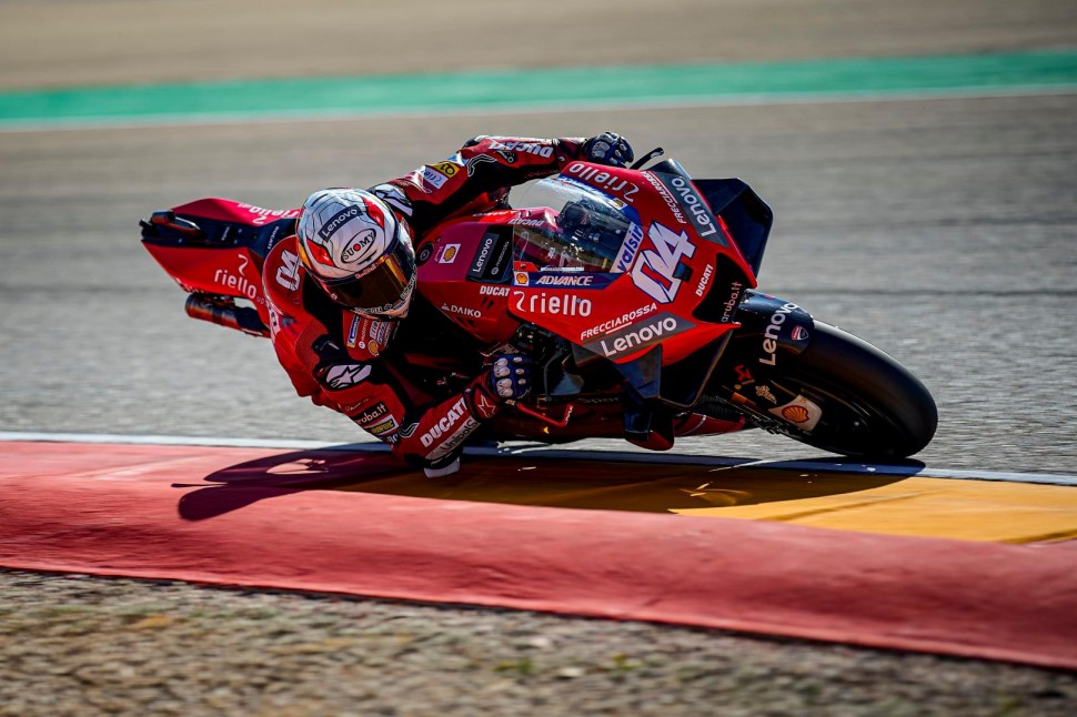 Андреа Довициозо, Team Ducati Андреа Довициозо, Team Ducati