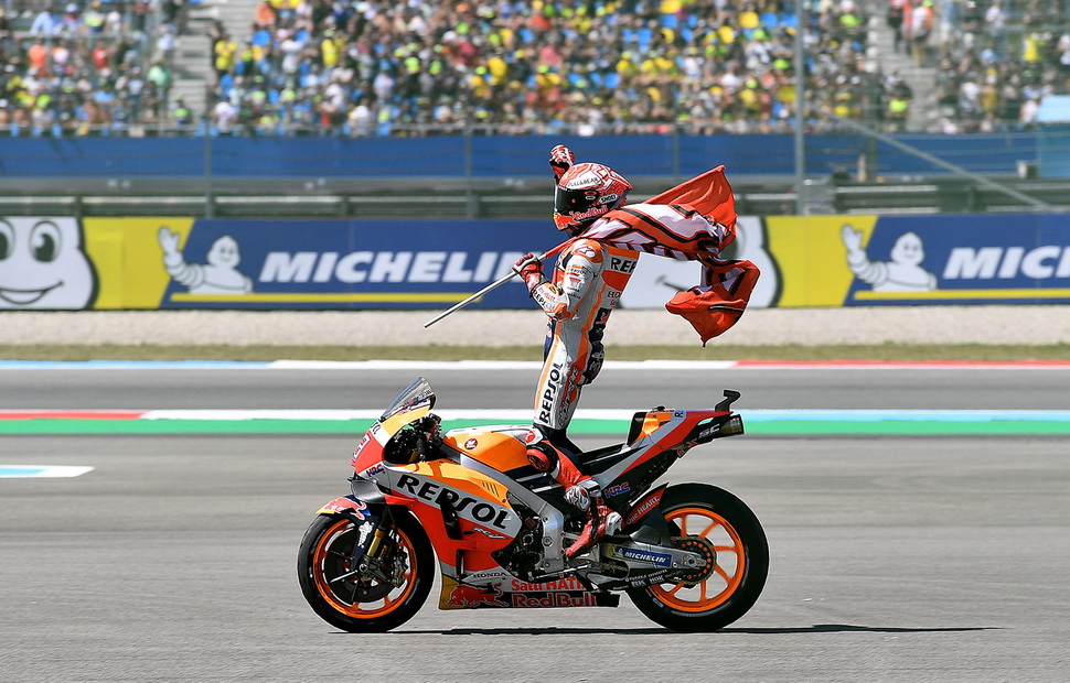Марк Маркес - самый успешный пилот Honda Racing в истории MotoGP Марк Маркес - самый успешный пилот Honda Racing в истории MotoGP