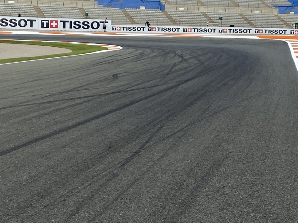 6-й поворот Ricardo Tormo Circuit имени Анхела Нието 6-й поворот Ricardo Tormo Circuit имени Анхела Нието