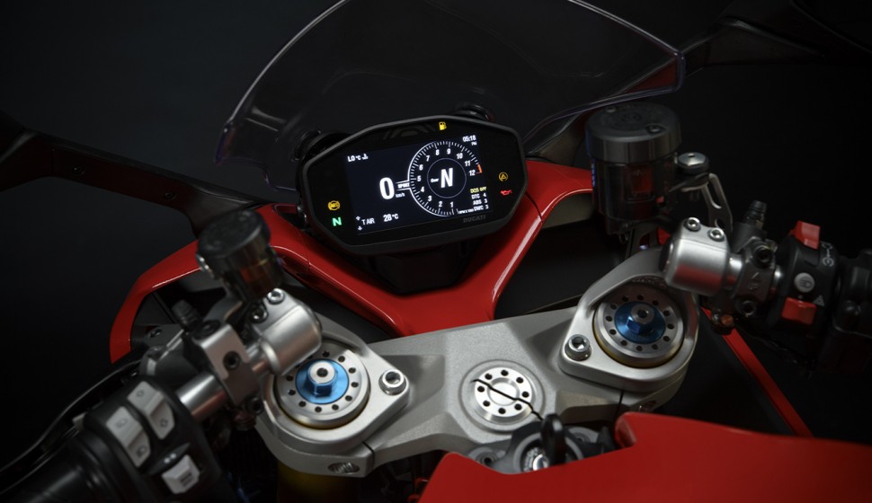 Ducati Supersport 950: за рулем Ducati Supersport 950: за рулем