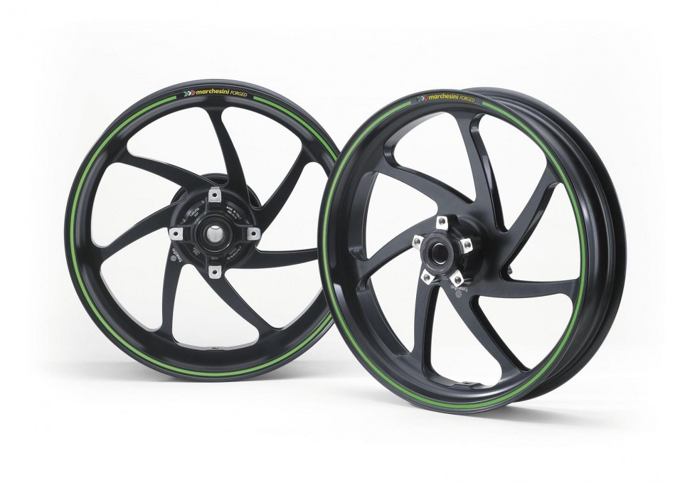 Облегченные колесные диски Marchesini на ZX-10RR Облегченные колесные диски Marchesini на ZX-10RR