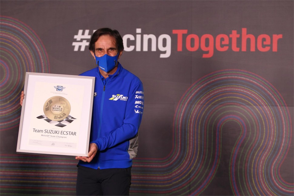 Team Suzuki Ecstar - команда-чемпион MotoGP 2020 года Team Suzuki Ecstar - команда-чемпион MotoGP 2020 года