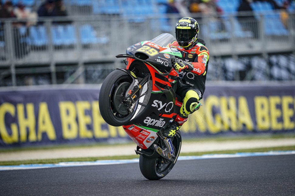 Андреа Янноне мог стать королем Aprilia, но все проворонил... Андреа Янноне мог стать королем Aprilia, но все проворонил...