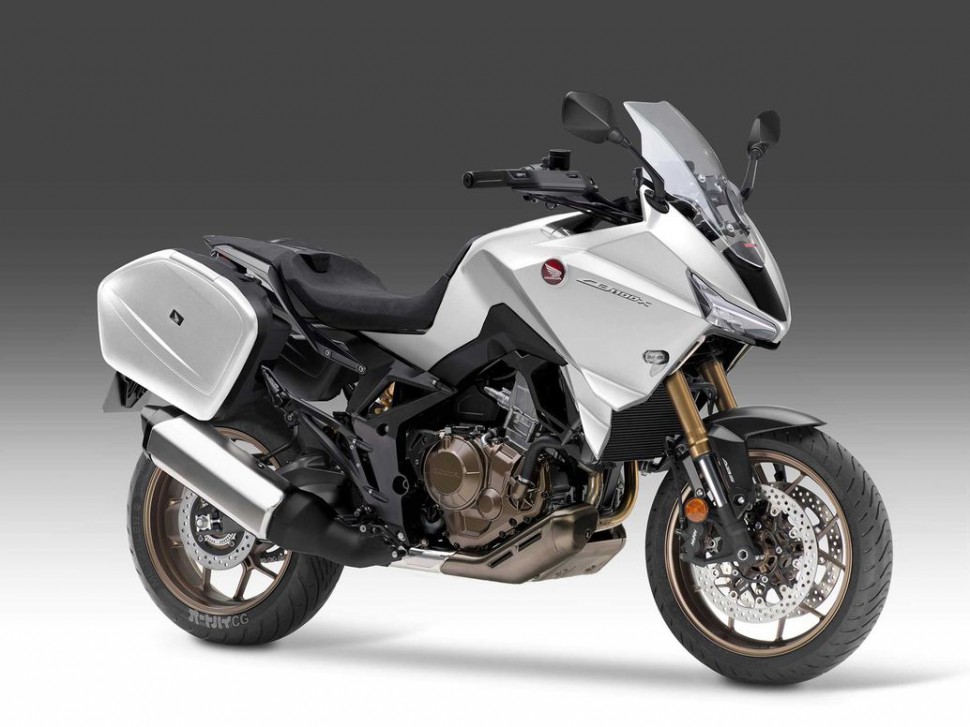 Проект Honda CB1100X опубликован в AutoBy Проект Honda CB1100X опубликован в AutoBy