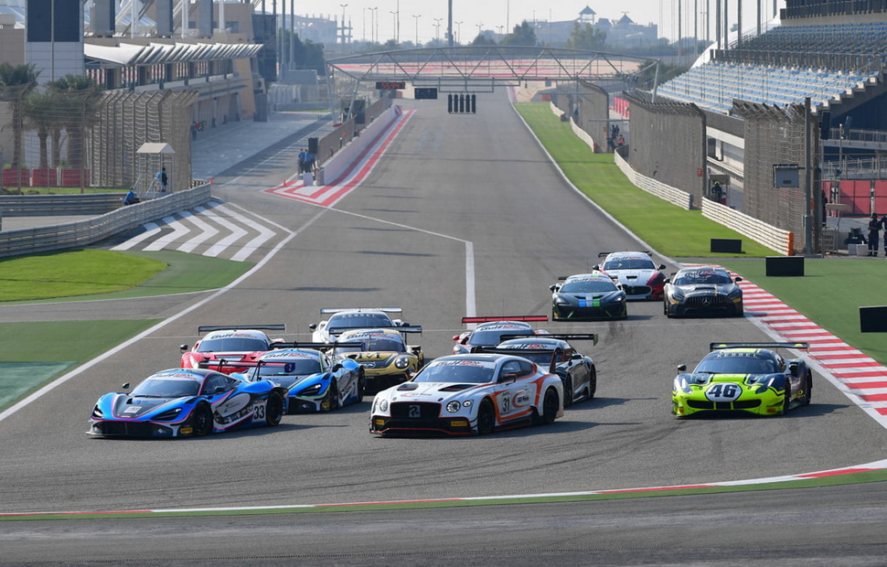 Старт Gulf 12 Hours 2021 Старт Gulf 12 Hours 2021