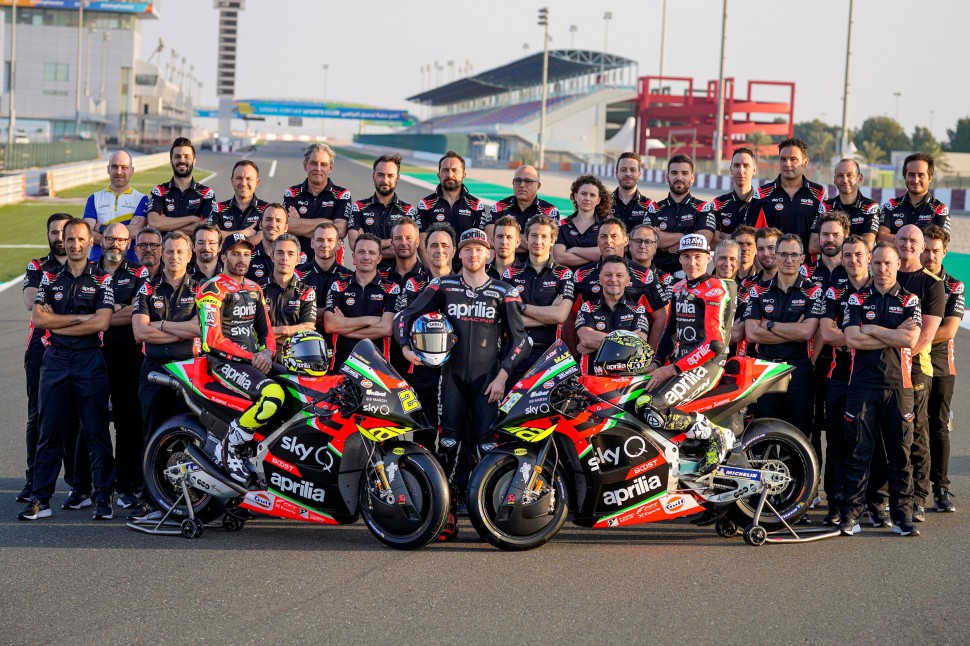 Презентация Aprilia Racing образца 2020 года Презентация Aprilia Racing образца 2020 года
